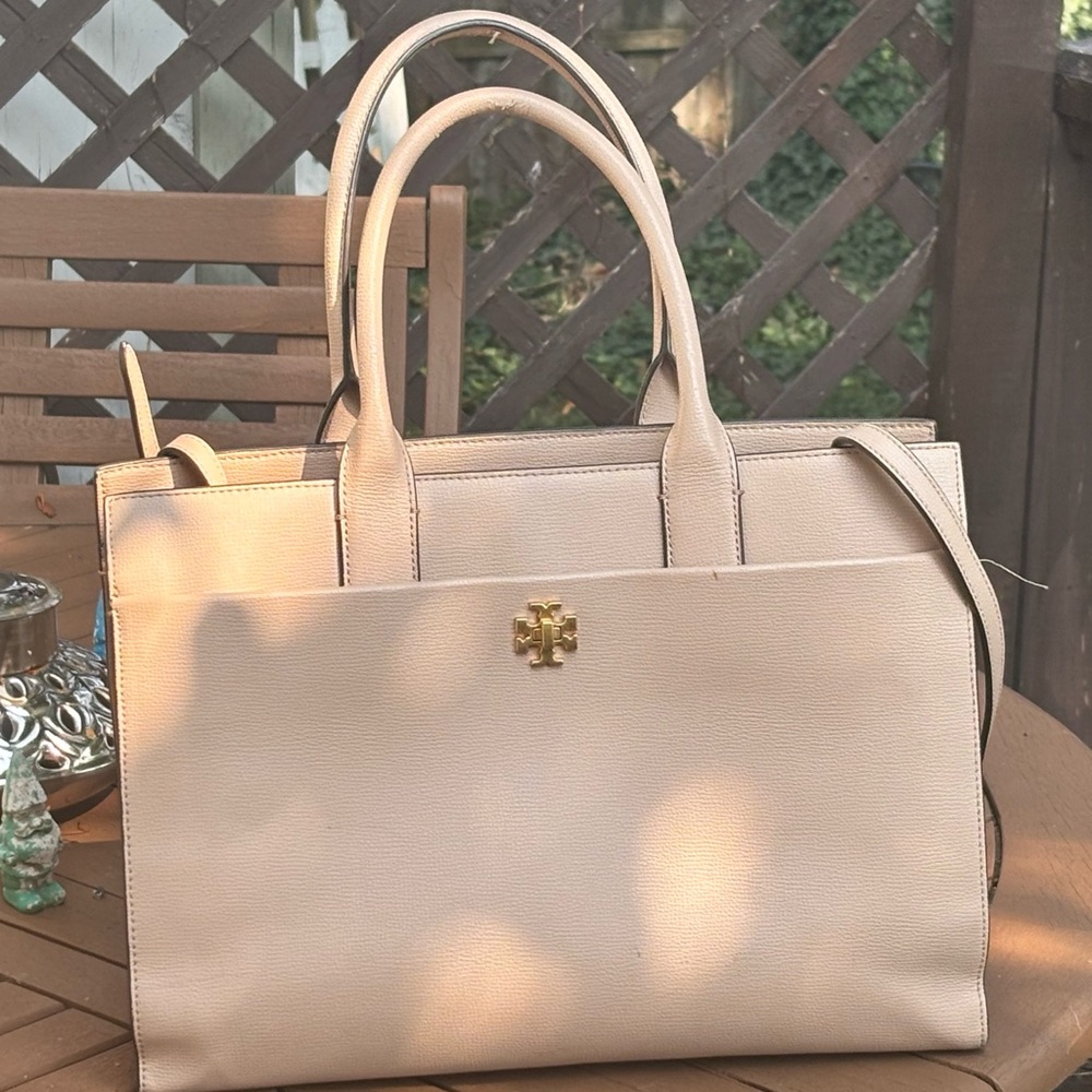 Tory Burch Blush Pebbled Leather Tote with Gold Logo